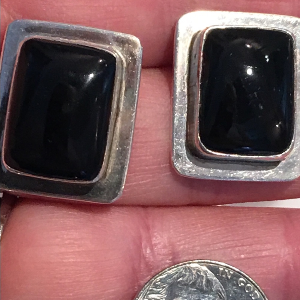 VINTAGE STERLING SILVER ONYX EARRINGS